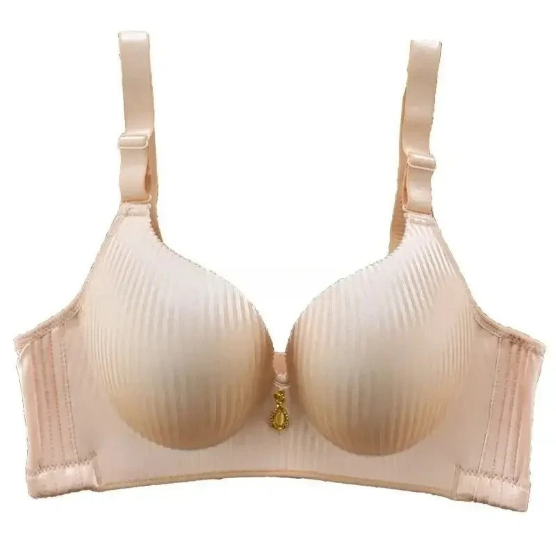 Push-Up Bra with 8CM Thick Padding for Small Chest – Seamless Wireless T-Shirt Bra with Adjustable Straps, Natural Lift Lingerie