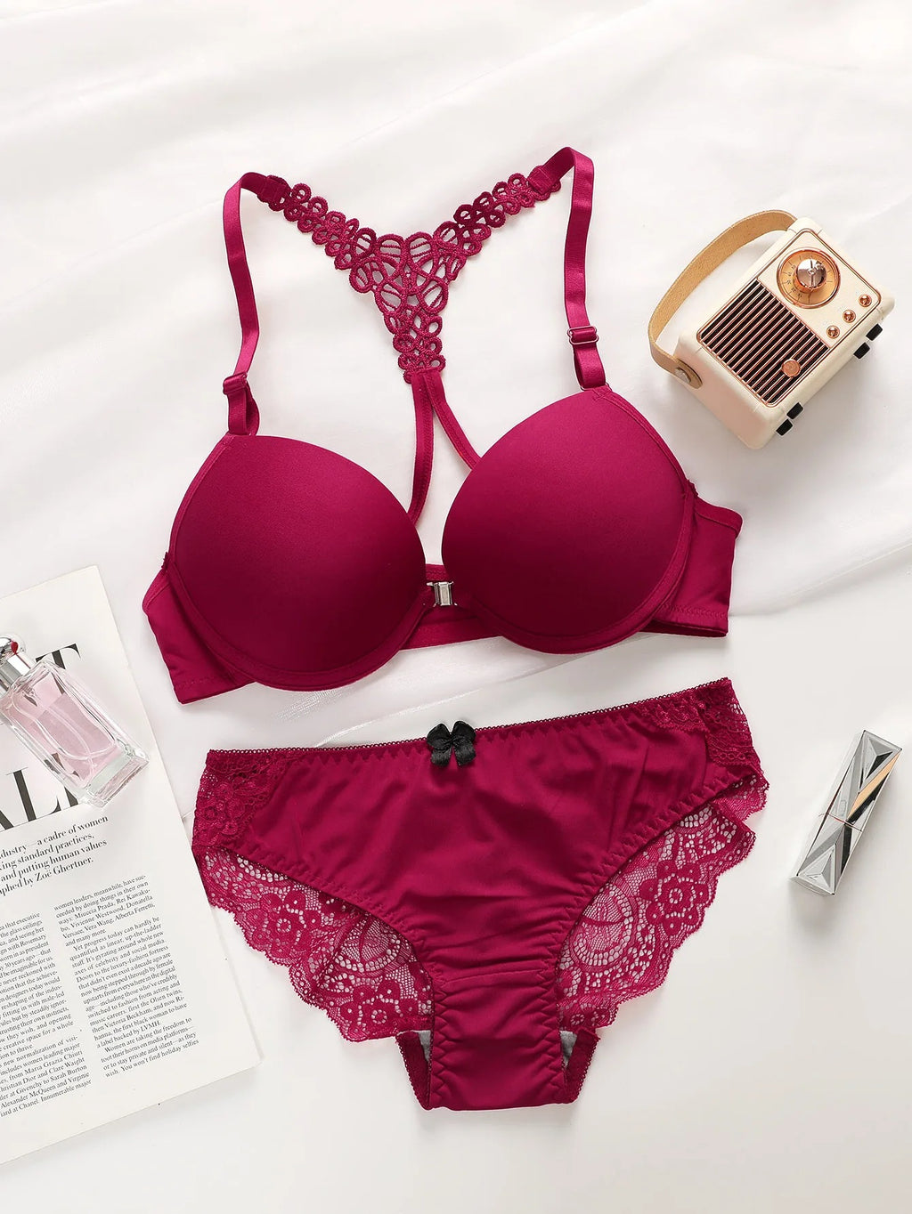 Women's Underwire Push-Up Bra – Front Buckle Closure with Elegant Back Design